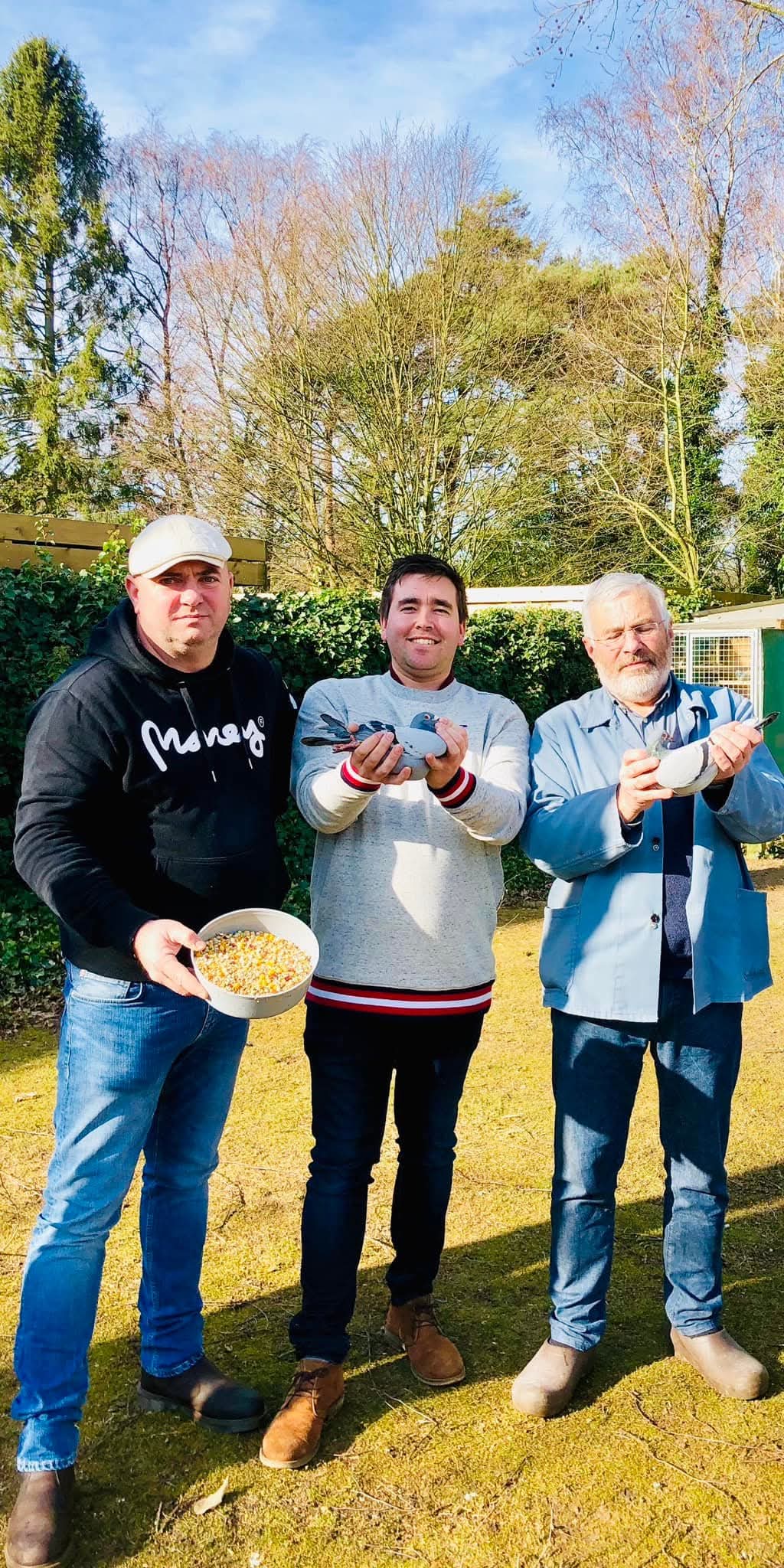 (L) Lot 12 , offered up by Sheldon Leonard, pedigree attached